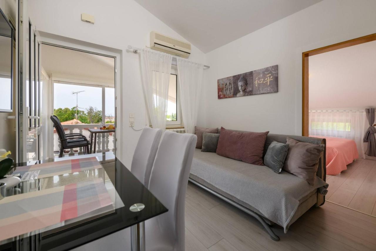 Apartments Somi Poreč Exterior foto