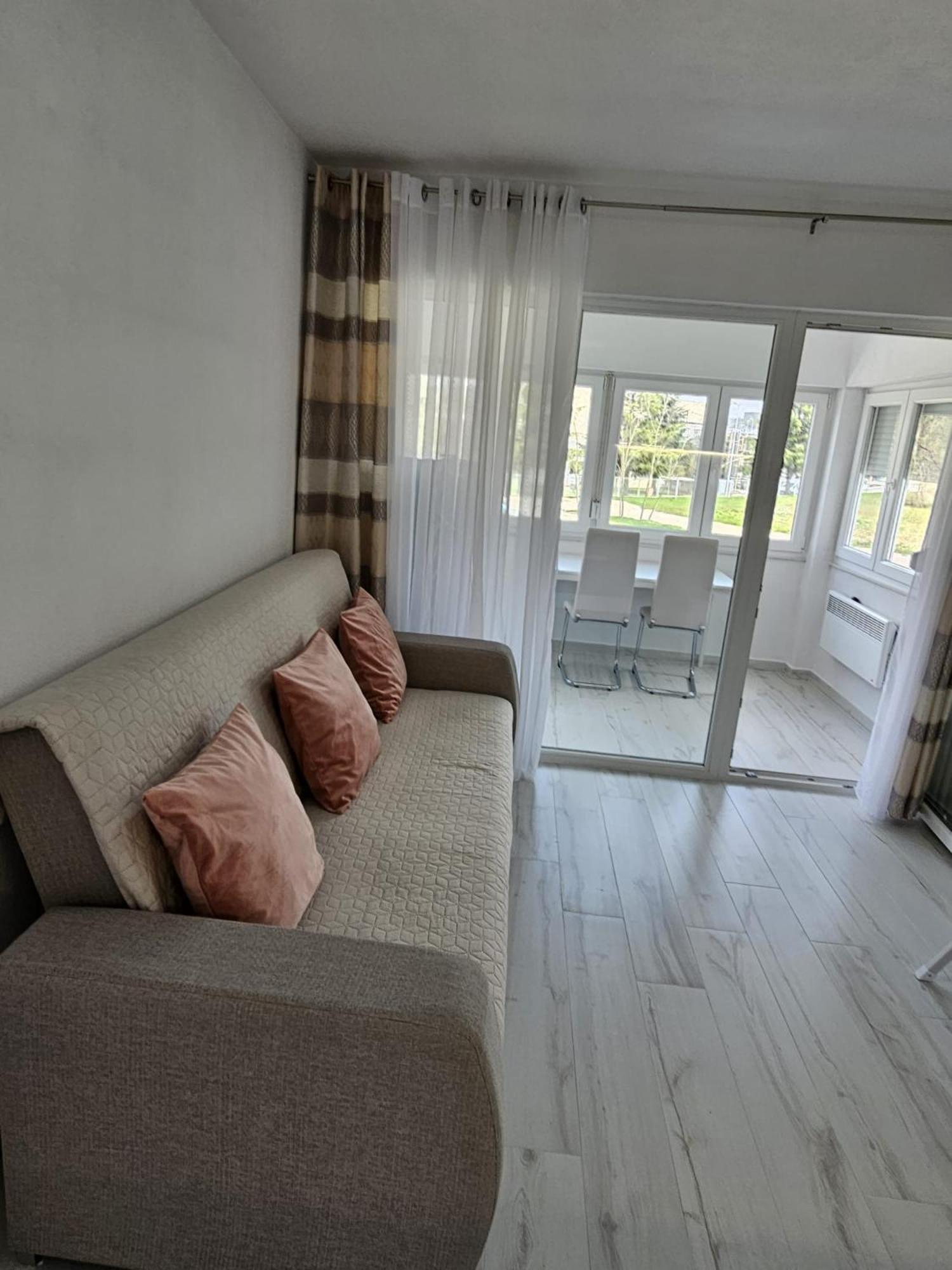 Apartments Somi Poreč Exterior foto